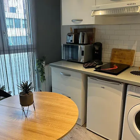 Charmant Studio Apartment